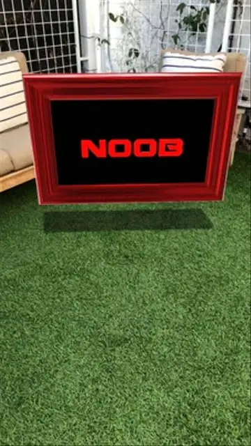 n00b Frame