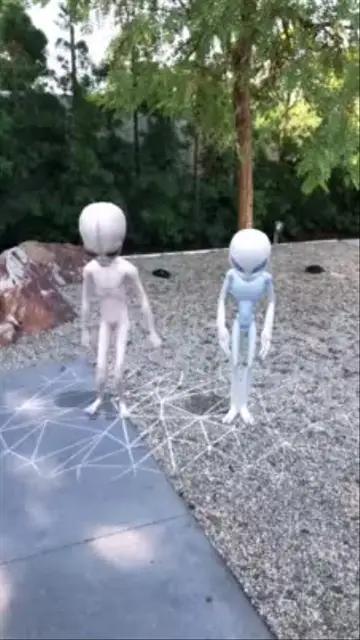 Alien Dance Live3D