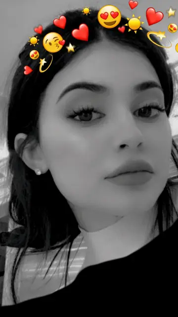Sweet BW Retouch Filter by Retouch Filter 💫 | Snapchat Lenses